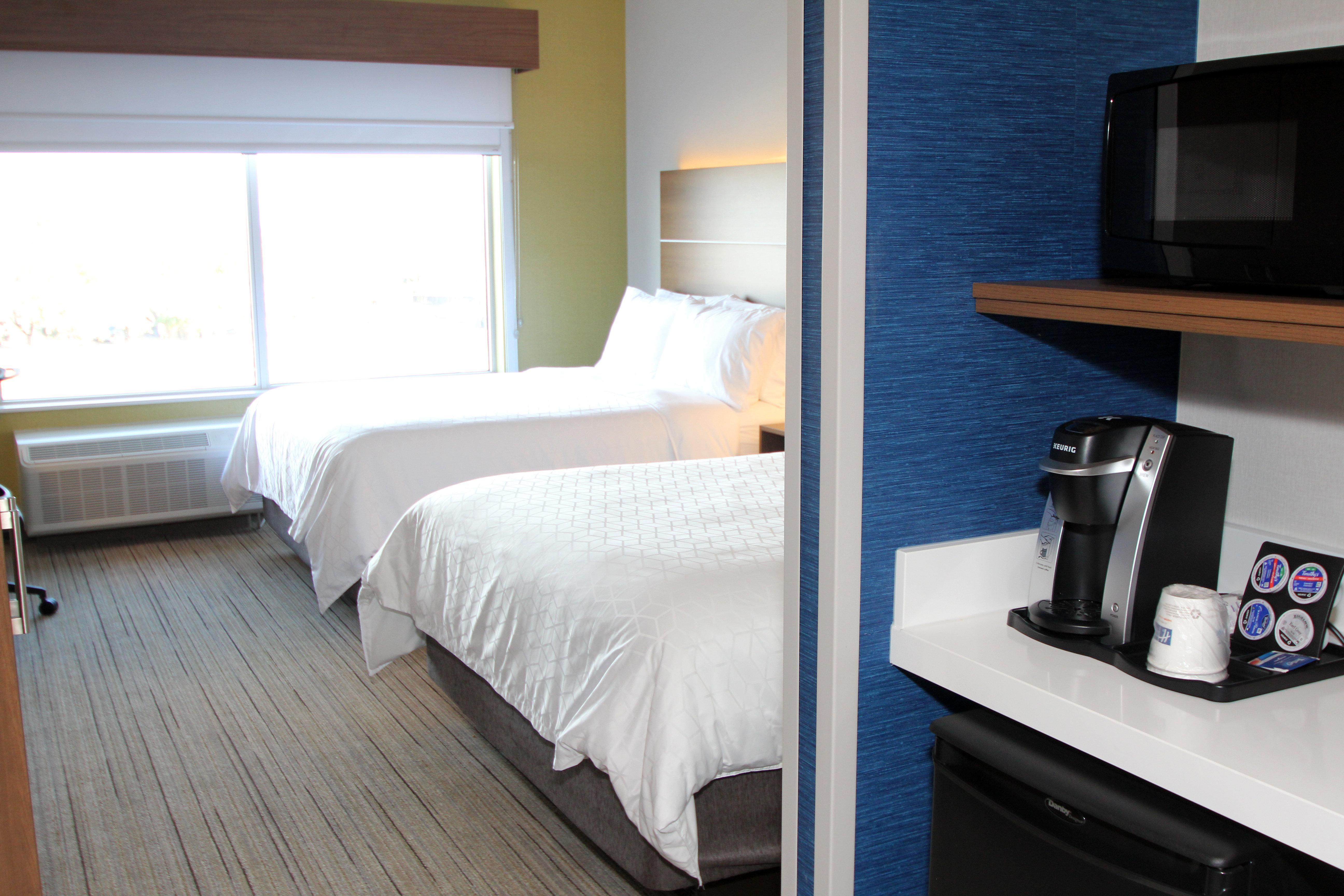 Holiday Inn Express & Suites - Collingwood Exterior foto